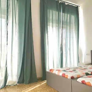 Sunny Centre Flats, 2 Options, With Balcony Or Terrace Málaga